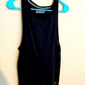 NWOT Victorias Secret Sport Women’s Top.